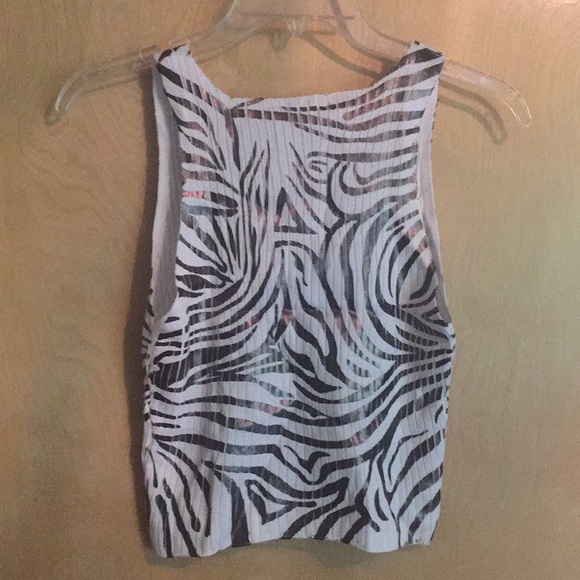 Animal print crop top - Picture 2 of 4